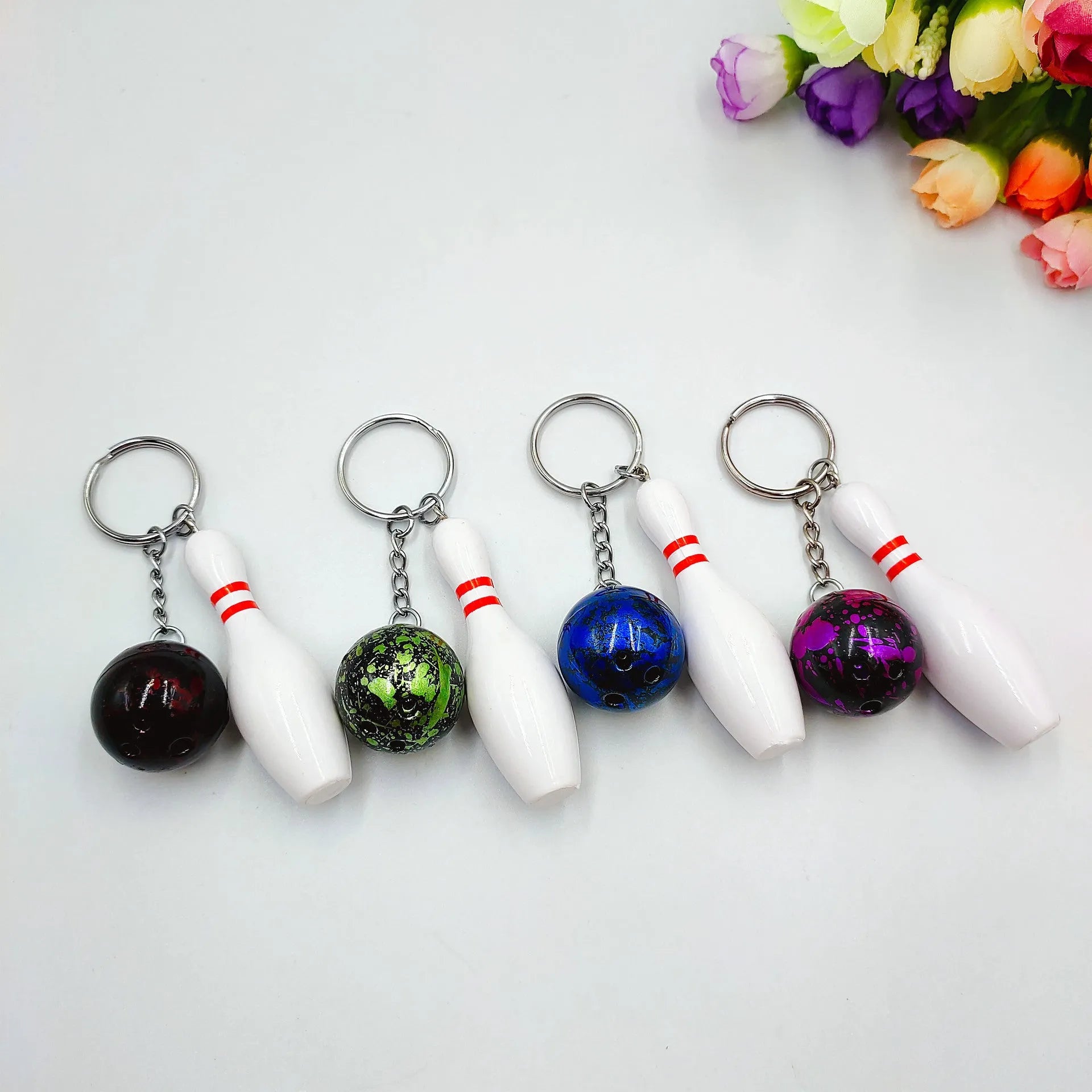 Mini simulation bowling keychain pendant in PVC metal with modern simplicity style