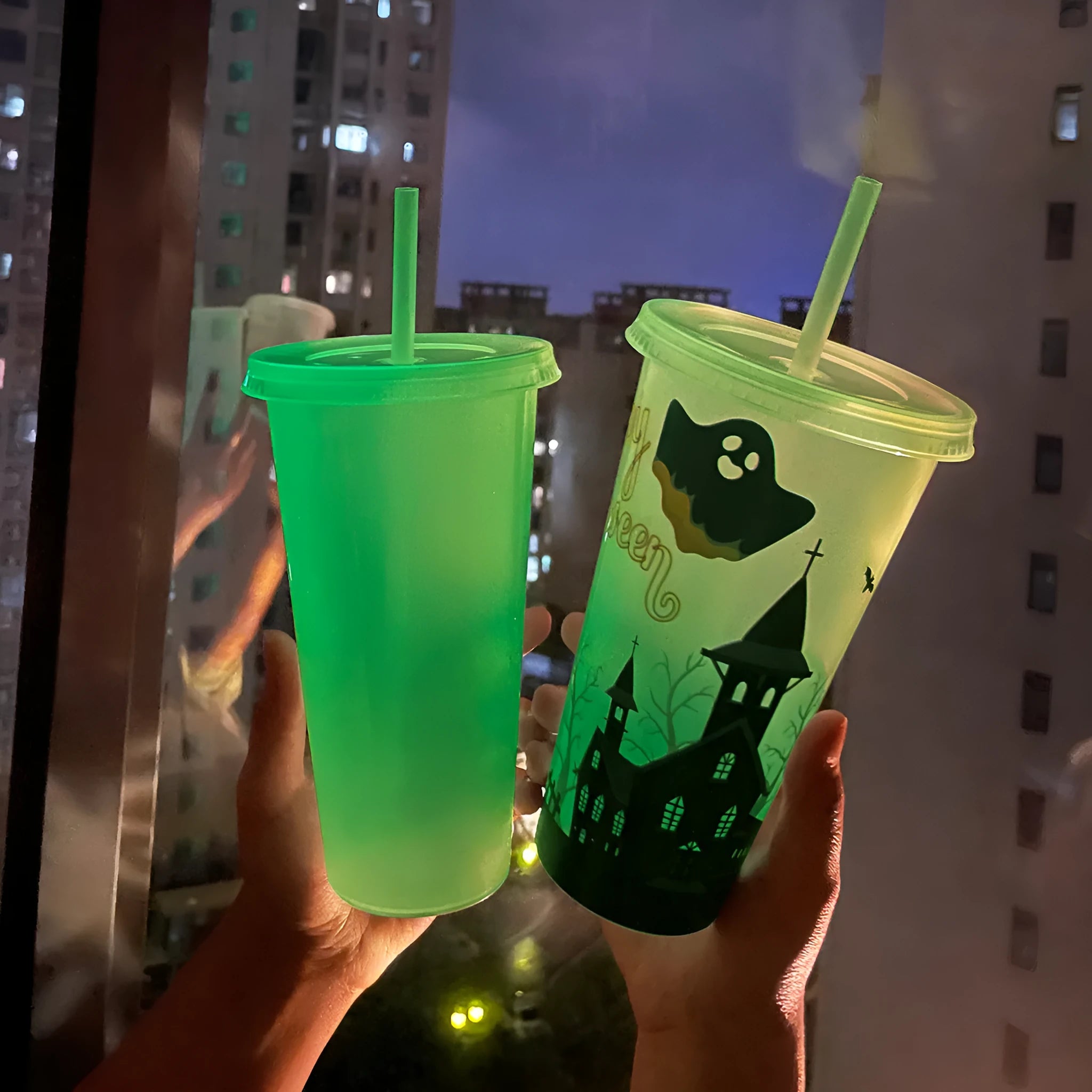 Halloween luminous straw sippy cup with 720ml capacity and PP plastic construction
