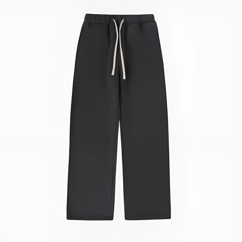 Men's black fleece-lined sweatpants with elastic waistband and drawstring closure in loose fit