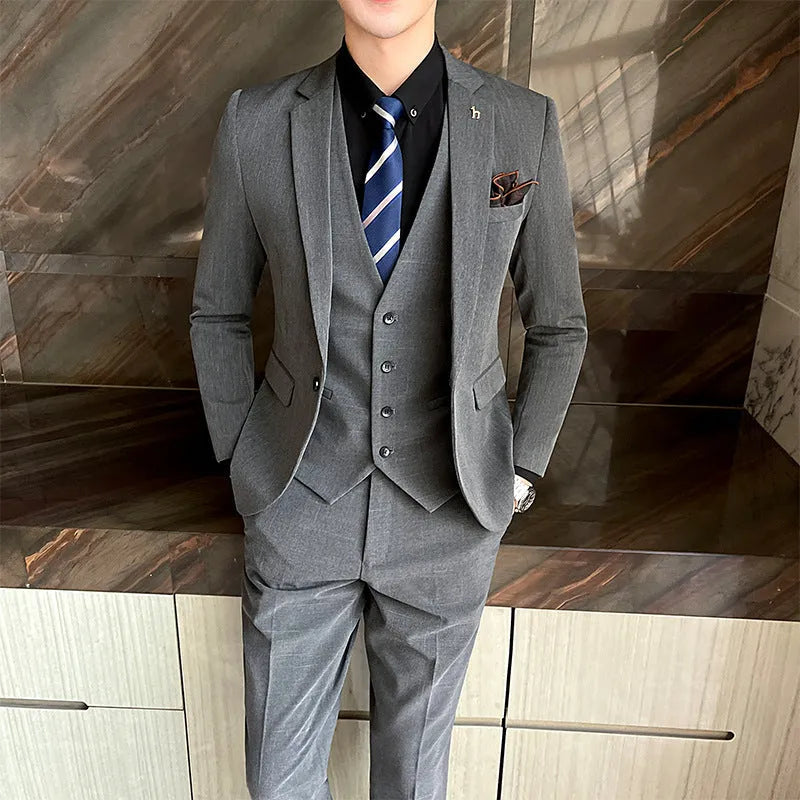 Men's slim fit business formal suit set in black or dark grey cotton blend fabric