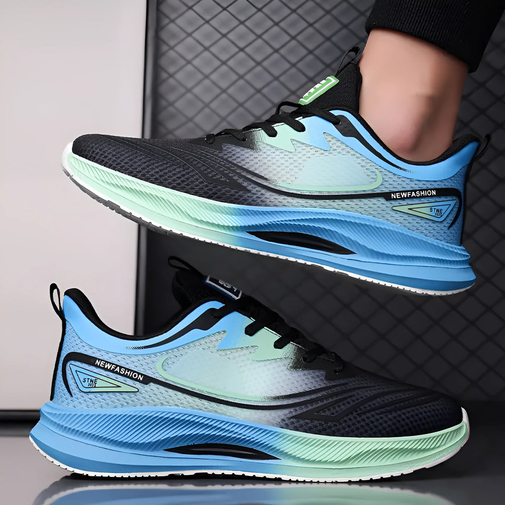 Men's low-top casual shoes in breathable mesh with a round toe and non-slip rubber sole.