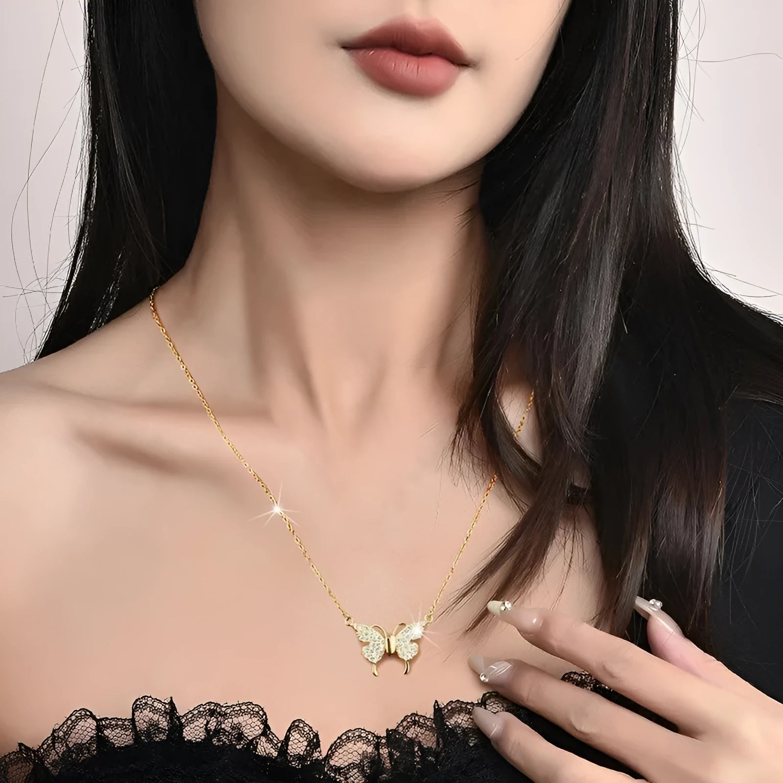 Gold titanium steel clavicle chain with magnetic butterfly closure and twisted chain design