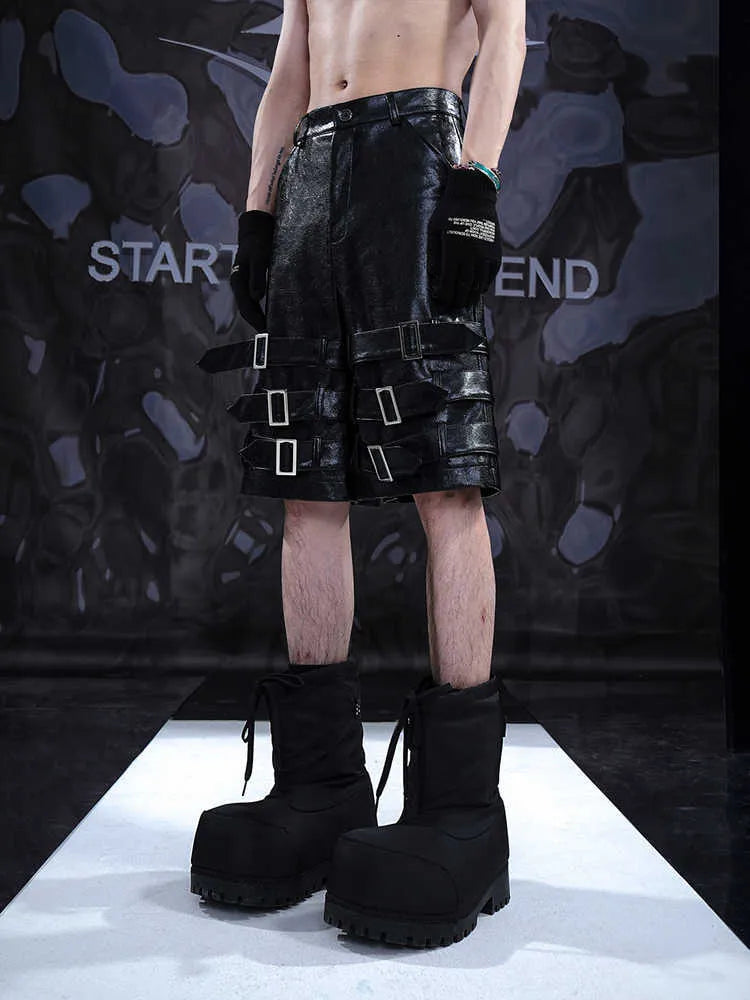 Men's black PU leather casual cropped shorts with a medium-low waist