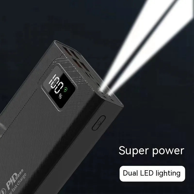 Large capacity power bank in black or white plastic case with fast charging function