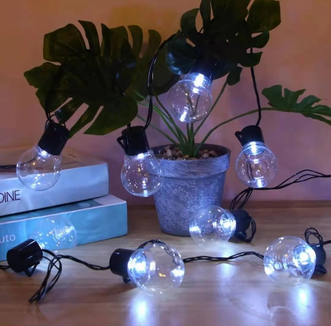 10-metre solar-powered decorative light string with 40 LED bulbs for outdoor tent and festival use