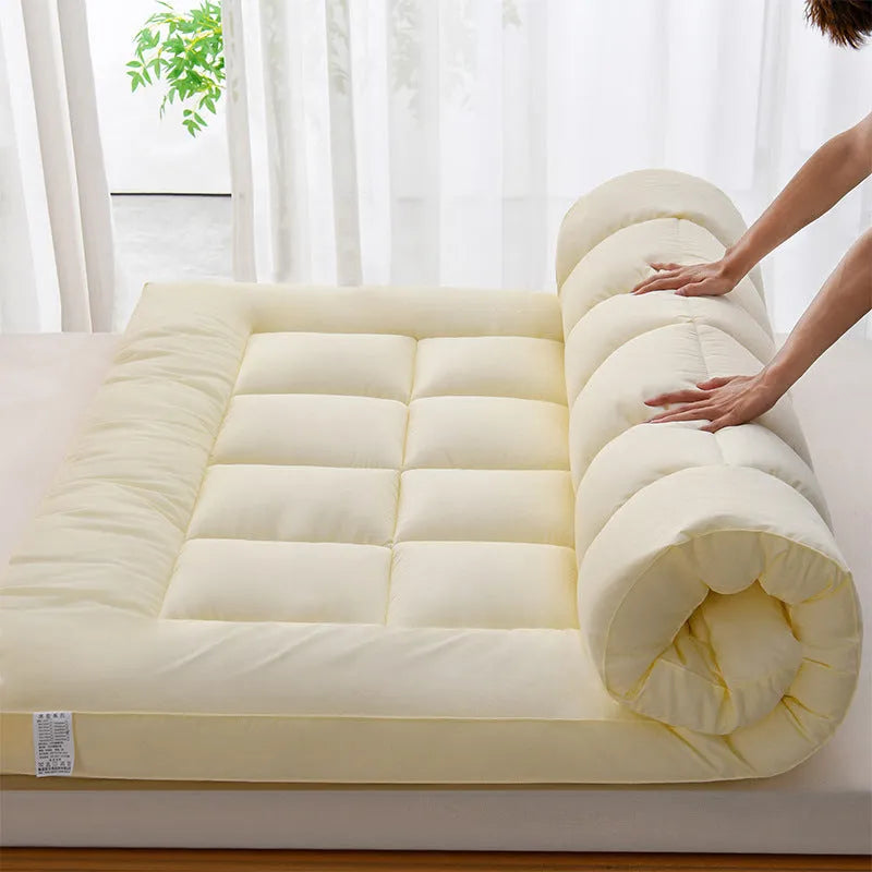 Thickened three-dimensional feather velvet mattress sheet in alpaca colour on a 1.8m bed