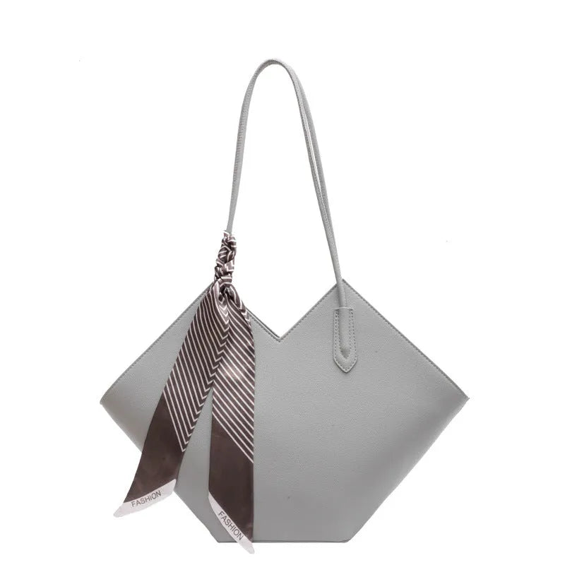 Women's large capacity shoulder bag in horizontal square shape with 43cm width, available in eight colour options