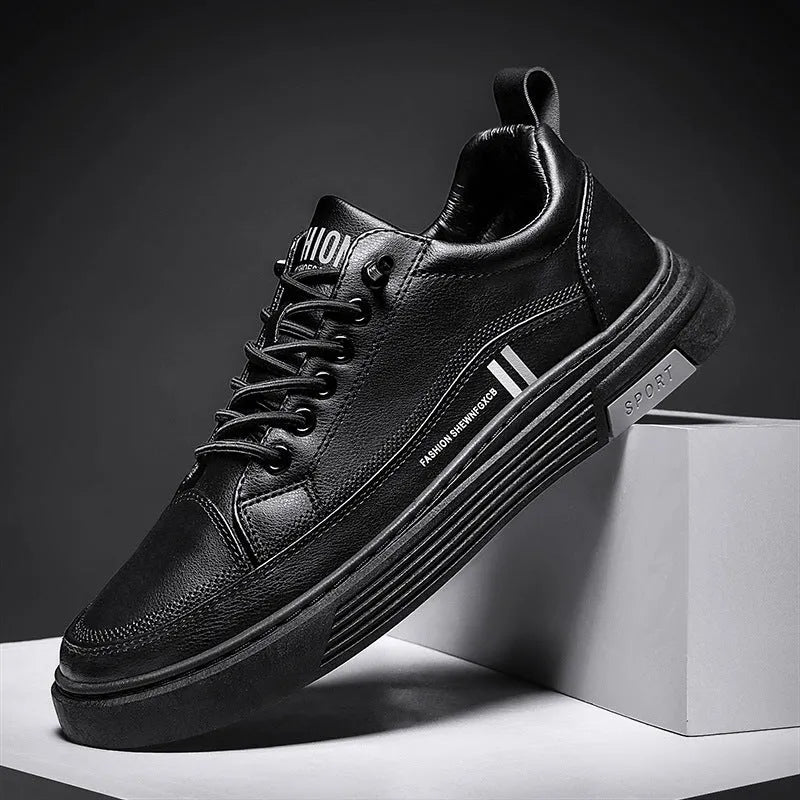 Men's low-top skateboard shoes with elastic band and microfiber upper in white or black