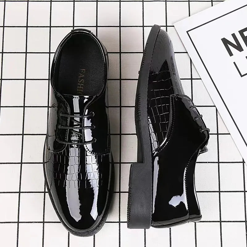 Men's British-style black artificial PU low top round toe shoes with metal elements