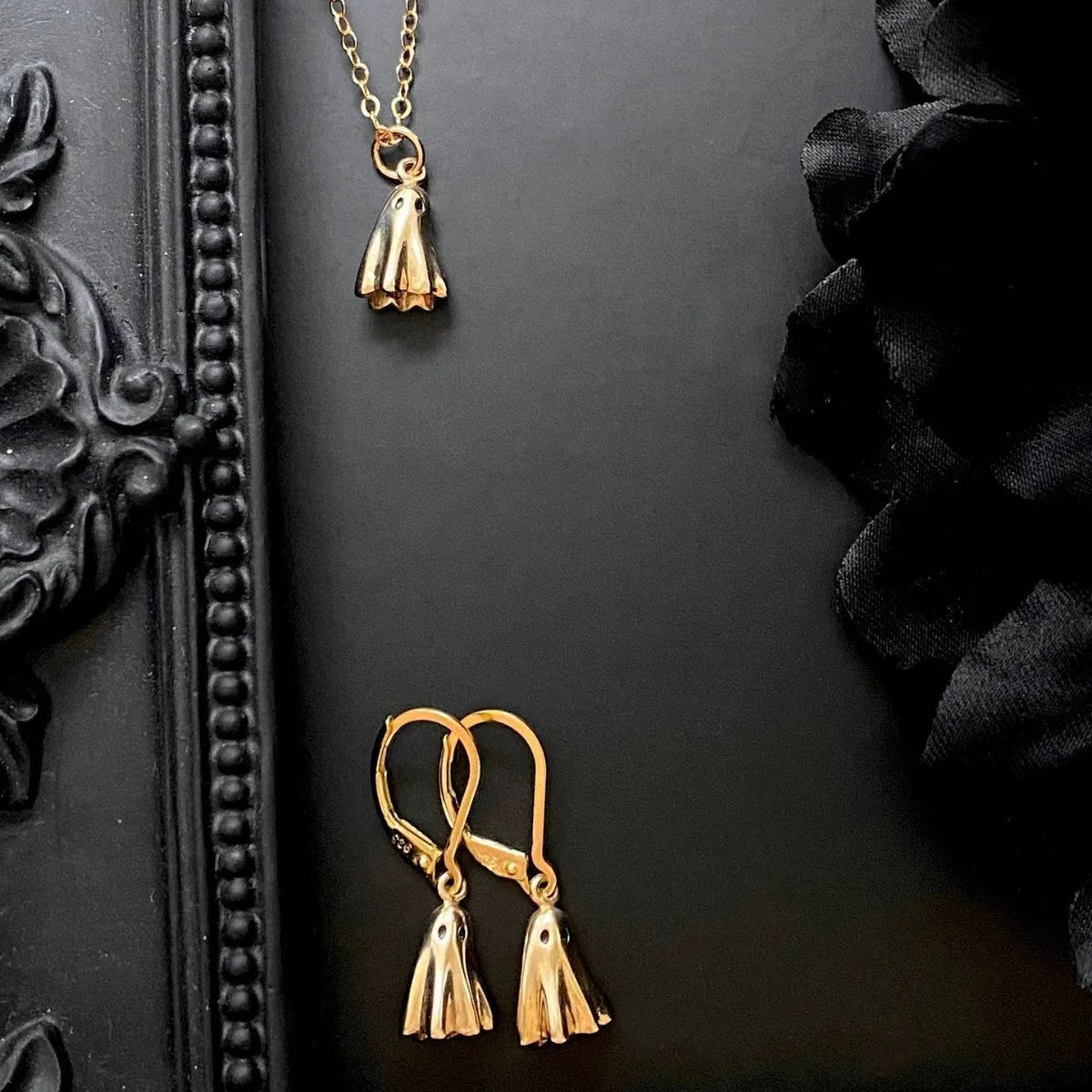 Ghost pendant necklace with stainless steel chain and titanium steel pendant in three chain style options