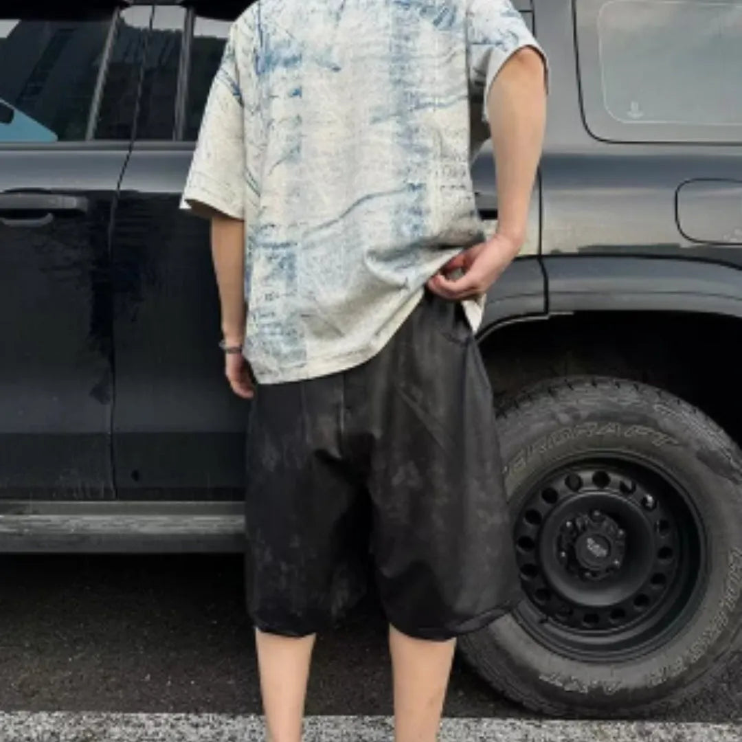Korean style loose fit men's T-shirt in solid colour with round neck and short sleeves