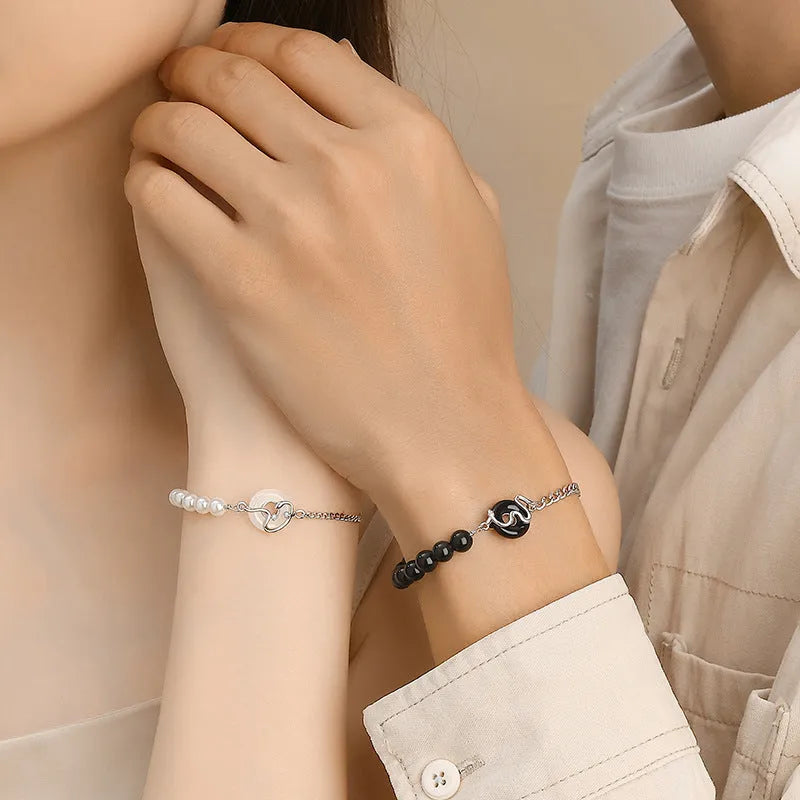 925 sterling silver couple's bracelet with a peace buckle and snake design in New Chinese style.