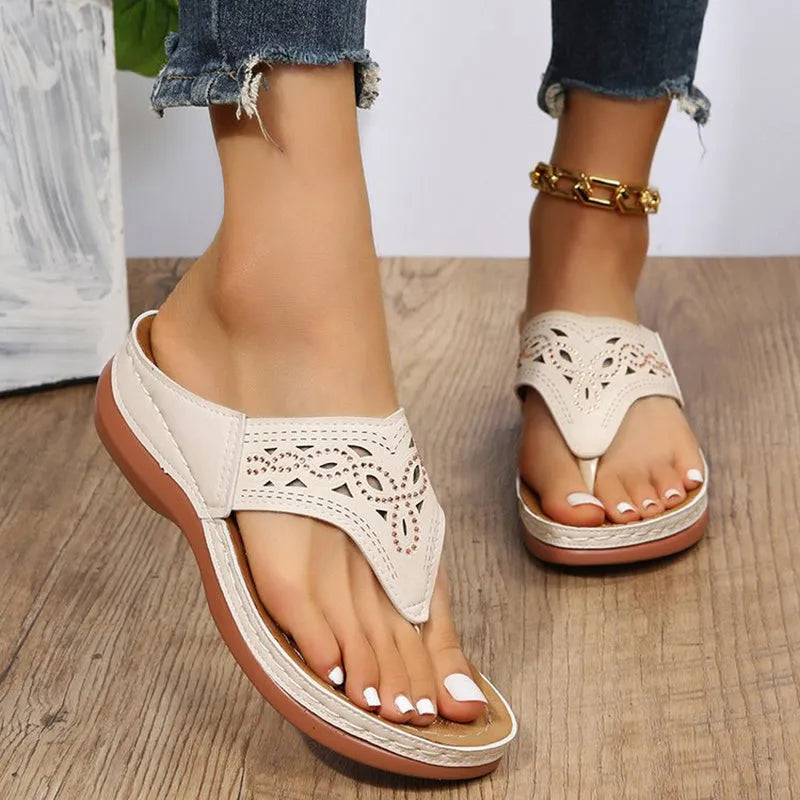 Clip toe wedge sandals for women, PU upper, rhinestone detail, solid colour, composite sole, sizes 35-43