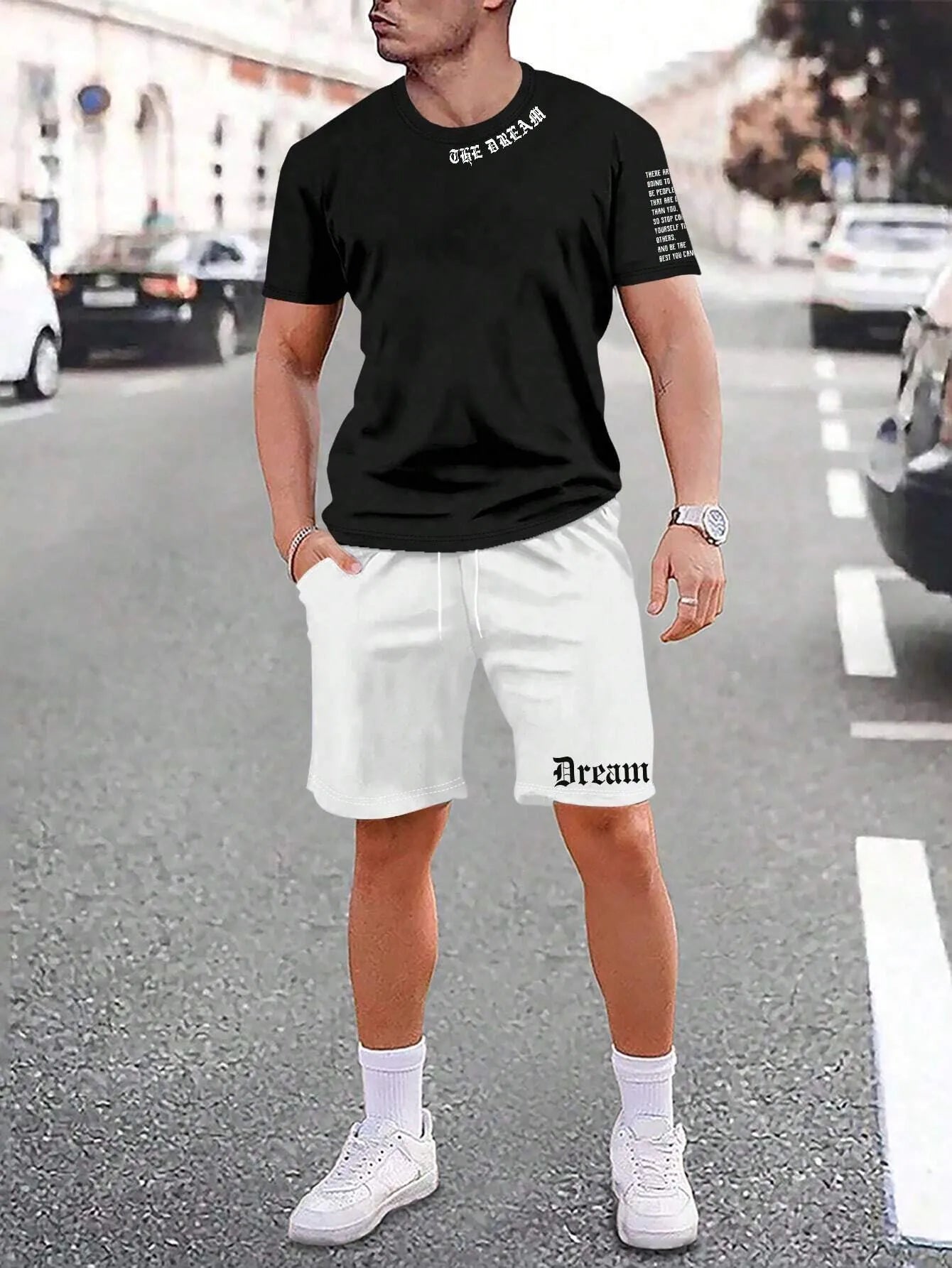 Sports shorts suit with short sleeve top and matching shorts in polyester quick-dry fabric