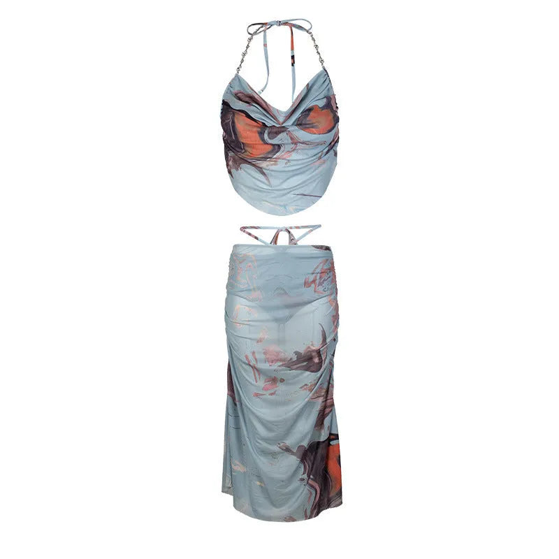 Blue women's three-piece bikini with diamond chain split design and backless style