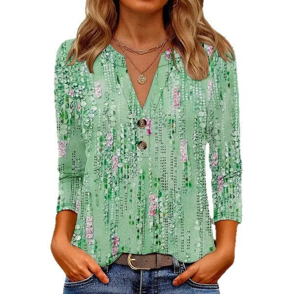 Women's loose fit V-neck T-shirt with 3D printed pattern in Japanese Korean casual style