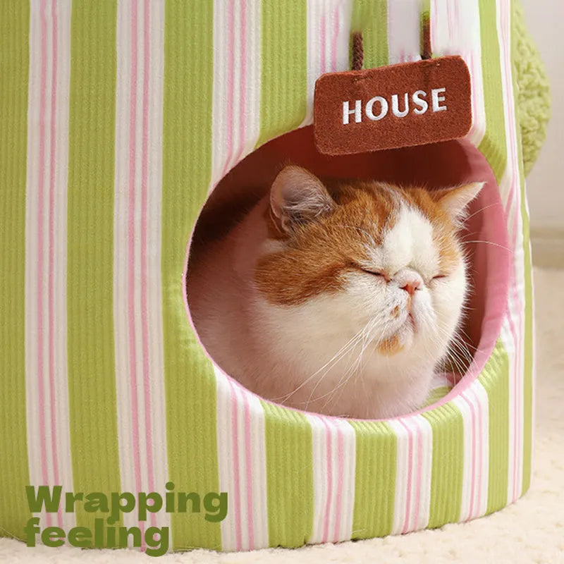 Green creative cauliflower-shaped enclosed pet house for a small dog or cat.
