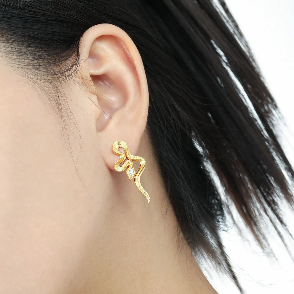 Snake-shaped textured S925 sterling silver stud earrings with inlaid zircon, 18K gold colour finish