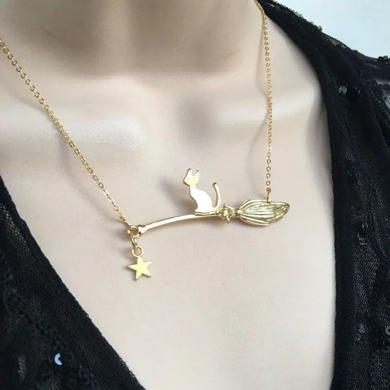 Black cat Halloween necklace pendant with alloy chain in gold or silver finish