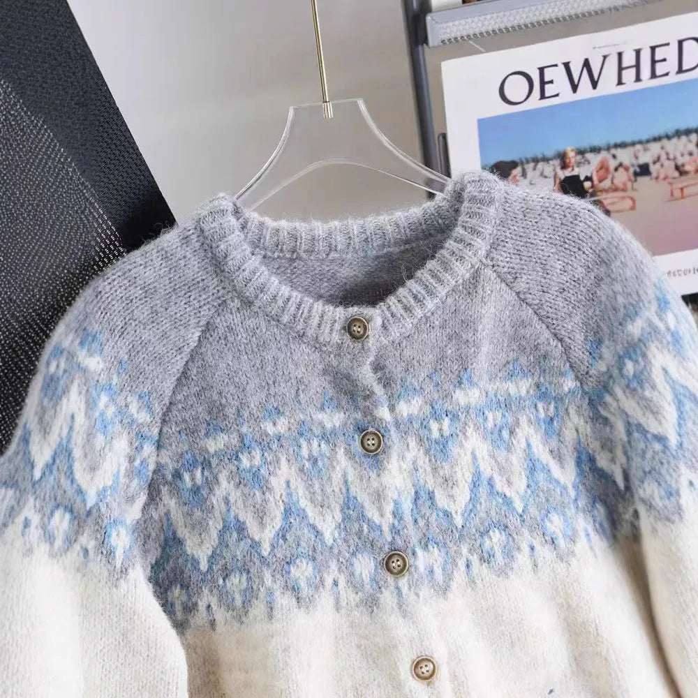 Women's loose-fit jacquard sweater coat in milky white, brown, or navy blue.