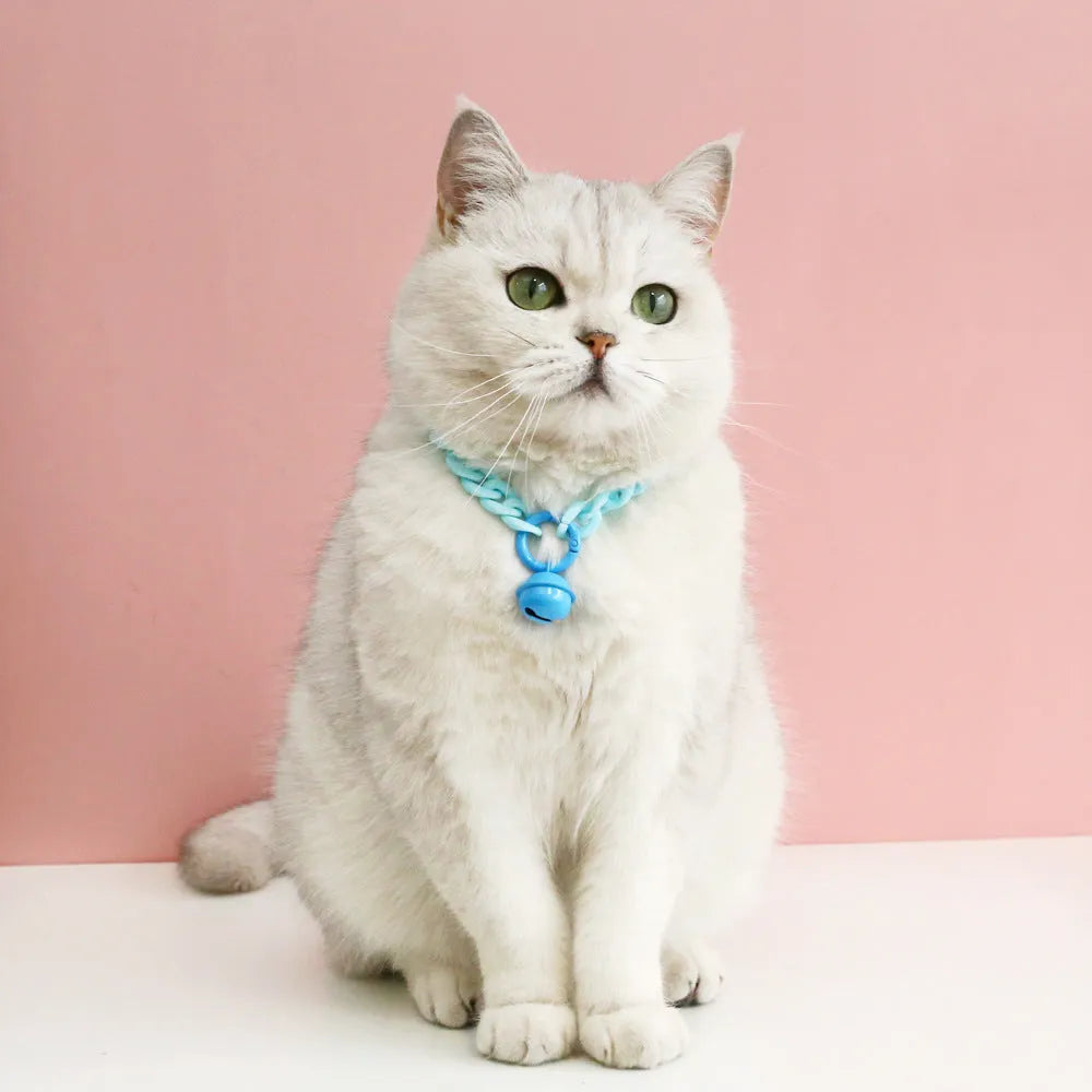 Macaron candy colour plastic chain collar for pet cat or dog on adjustable S or M size setting.
