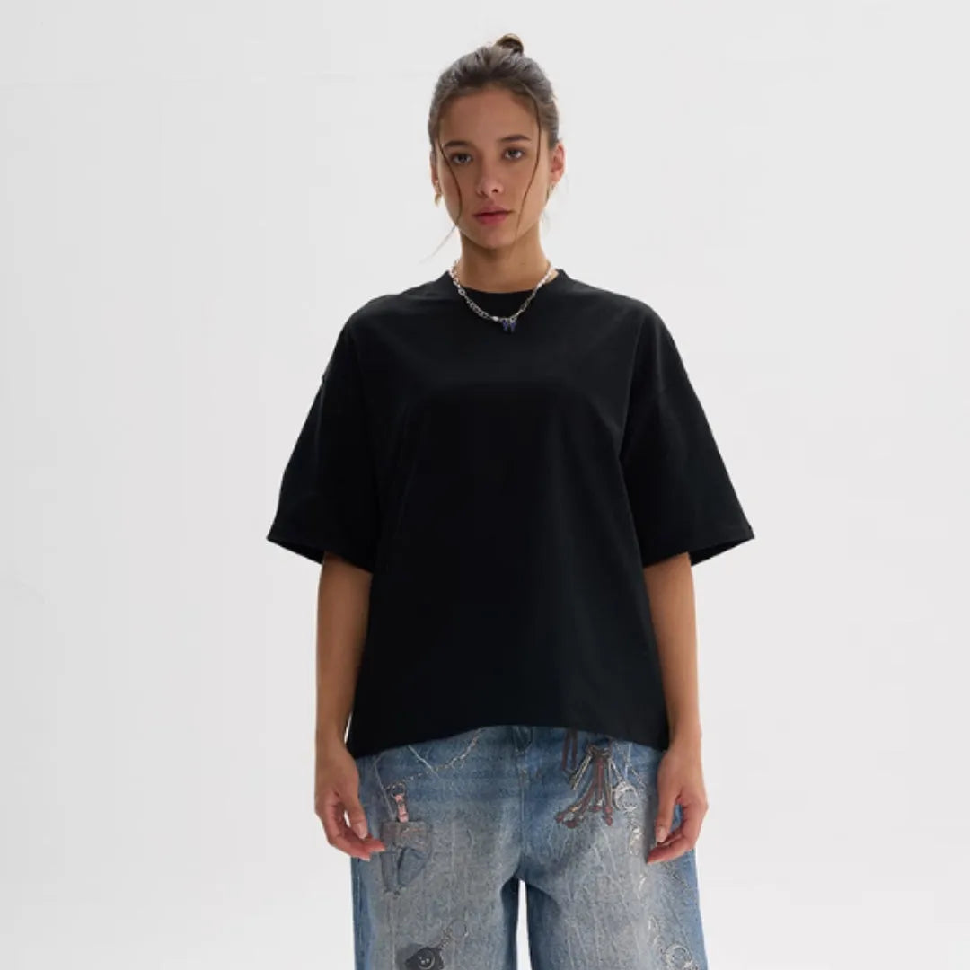 American-style loose fit pure cotton T-shirt in multiple colours including apricot, black and white