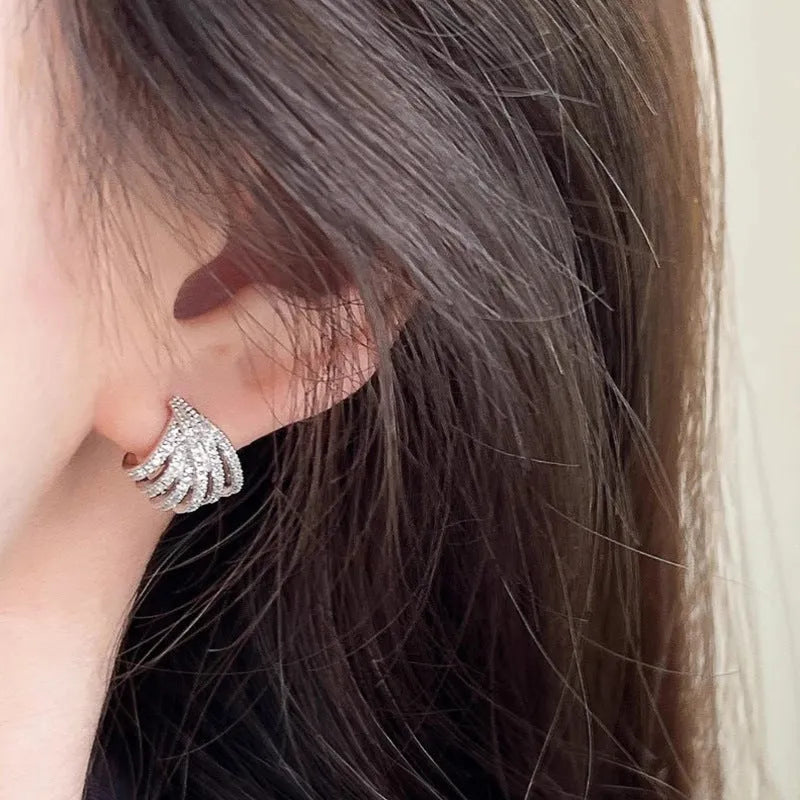 Geometric line design women's earrings with zircon material and platinum electroplating finish