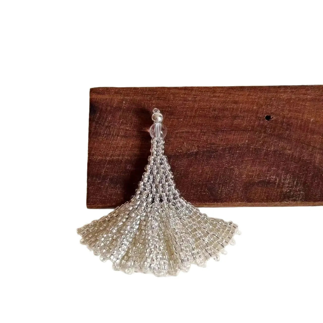 Handmade glass bead woven earrings leaf shape tulip Korean style for women
