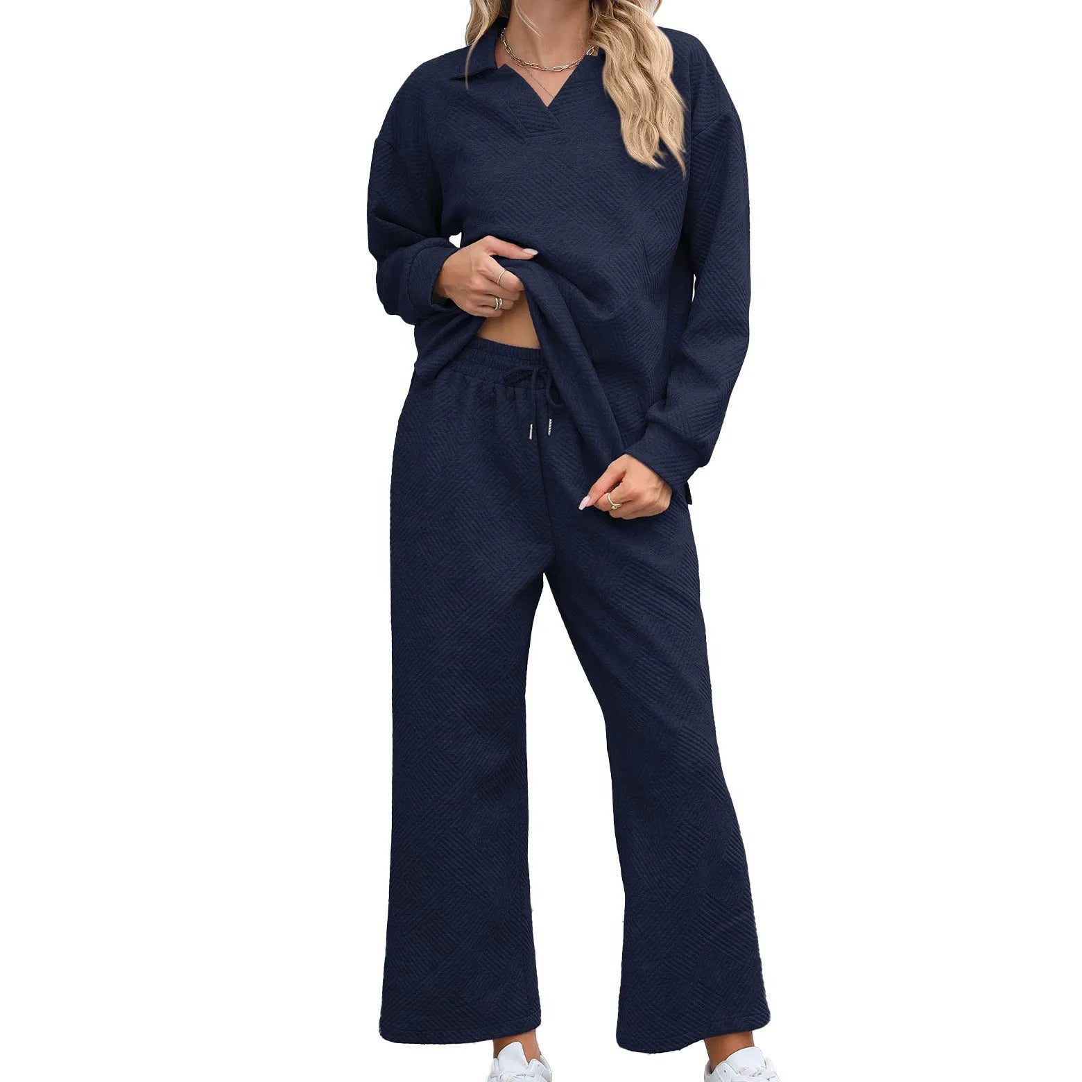 Women's black geometric pattern knitted jacquard two-piece suit with long sleeves and elastic waist trousers