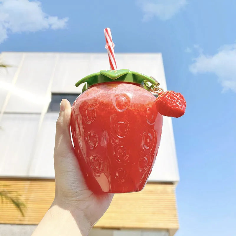 500ml kawaii strawberry-shaped water bottle with straw and pendant on white background