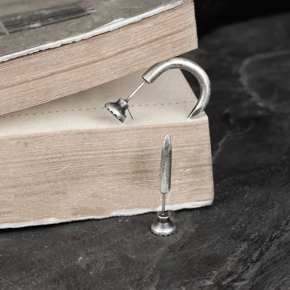 S925 sterling silver punk-style nail stud earrings in straight and curved designs