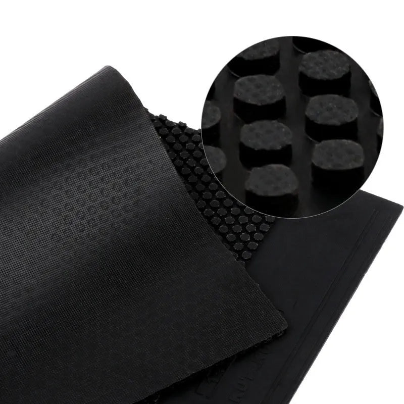 Small particle table tennis rubber sheet in black and red colours for racket assembly