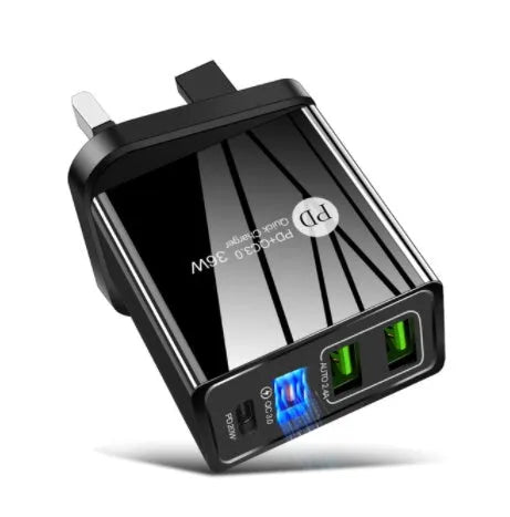 Dual USB fast charge travel charger with PD and interchangeable UK EU US plugs in black