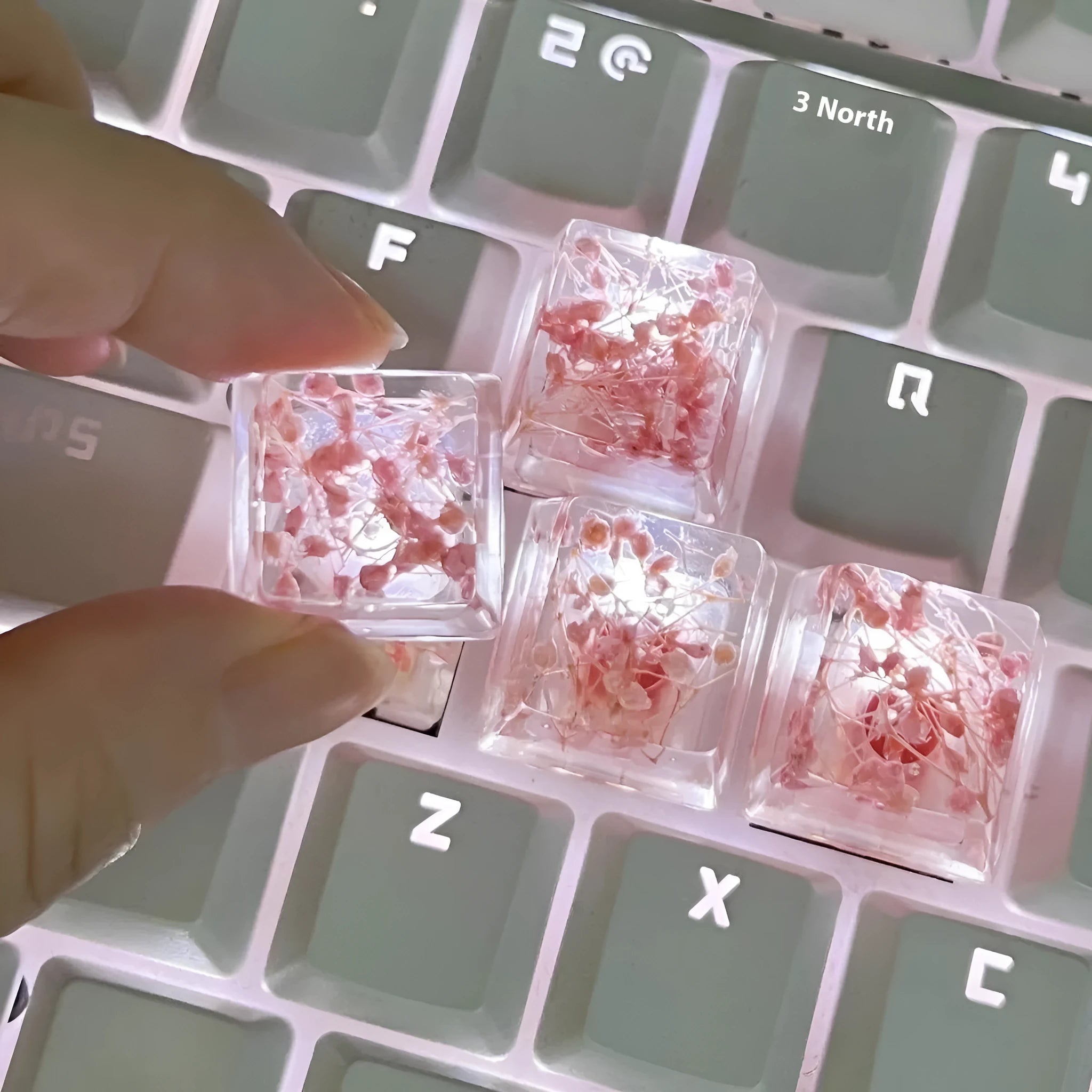 Translucent resin keycap with starry sky effect for MX mechanical keyboard switches