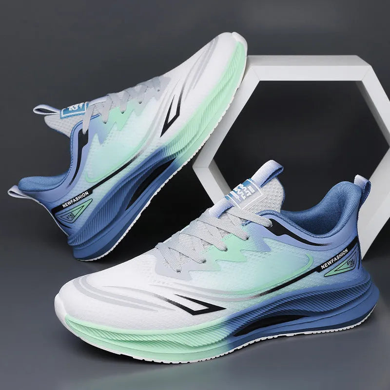 Men's low-top casual shoes in breathable mesh with a round toe and non-slip rubber sole.