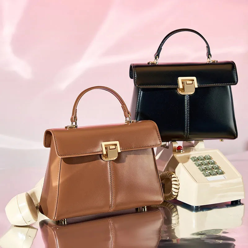 Women's genuine leather shoulder bag with vachette clasp in black horizontal square design