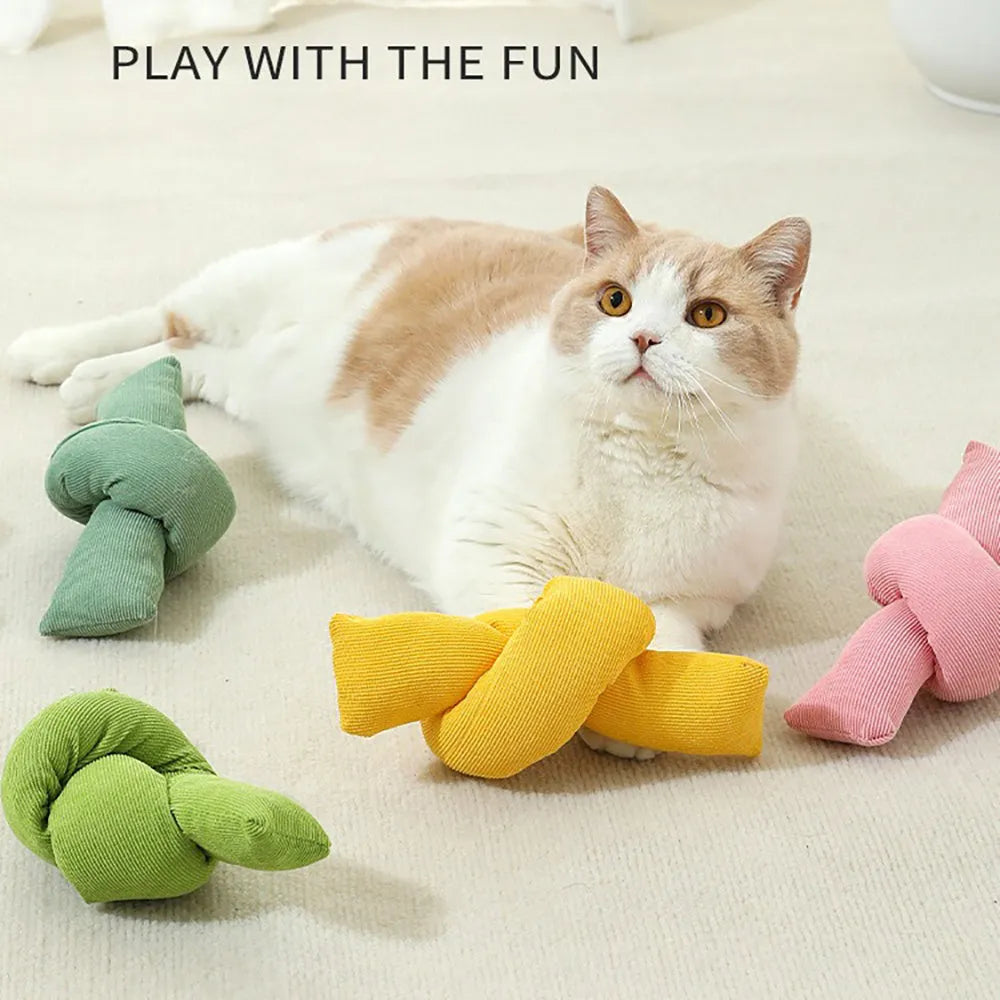 Natural white cotton knotted rope dog toy for chewing and tug of war games