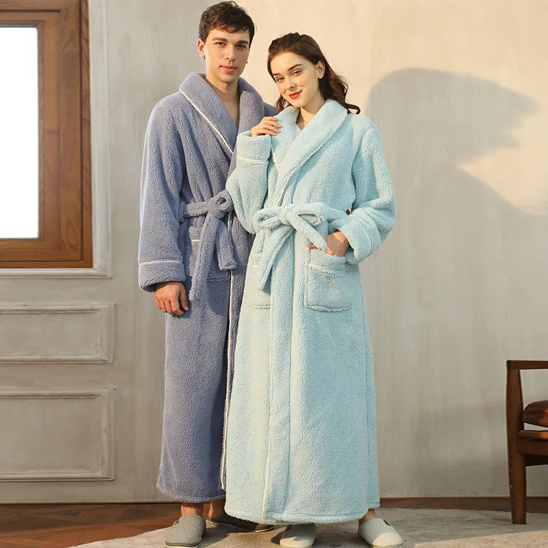 Plus size thickened flannel bathrobe for couples in winter with super thick 301-350 gsm fabric