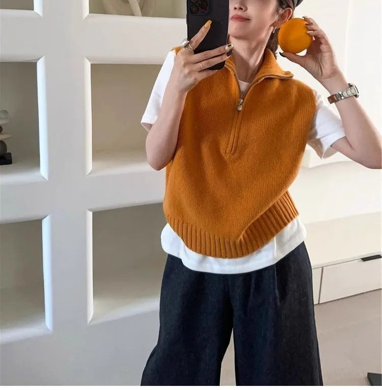 Retro half zip sleeveless knit vest in mesh polyester with 3D pattern