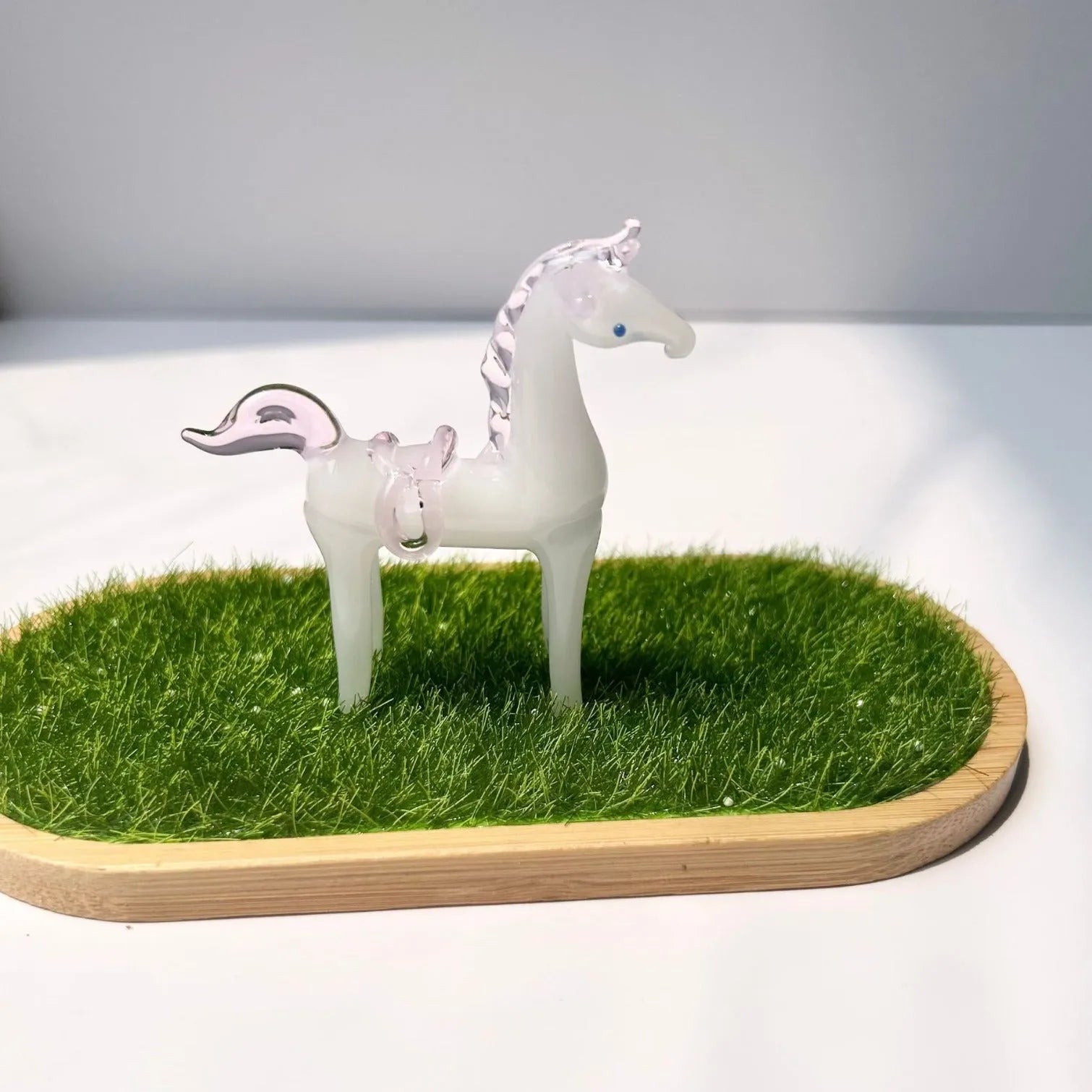 Glazed ceramic horse figurine office decoration in modern simplicity style