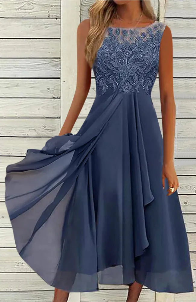 Women's sleeveless chiffon dress with hollow-out lace stitching detail in princess style