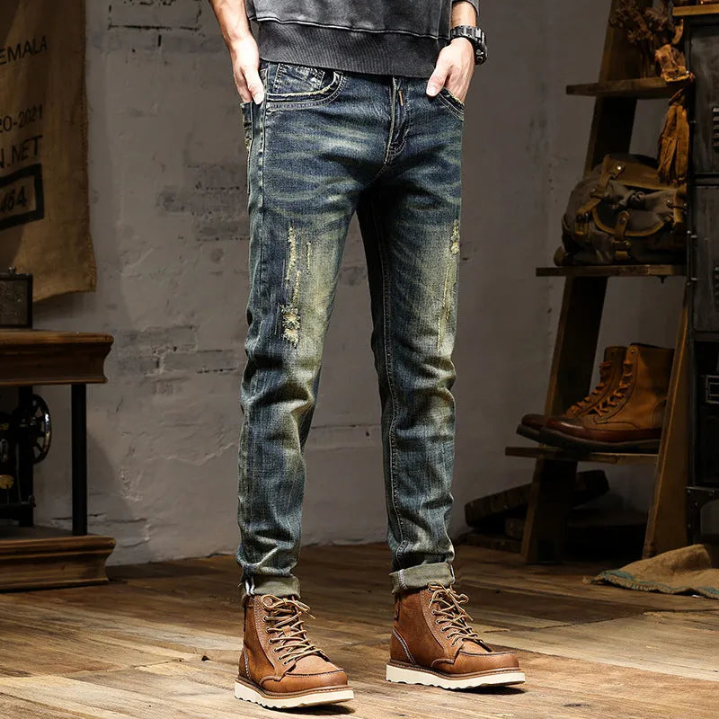 Men's skinny fit jeans in a retro colour with a zip fly, made from stretch cotton denim.