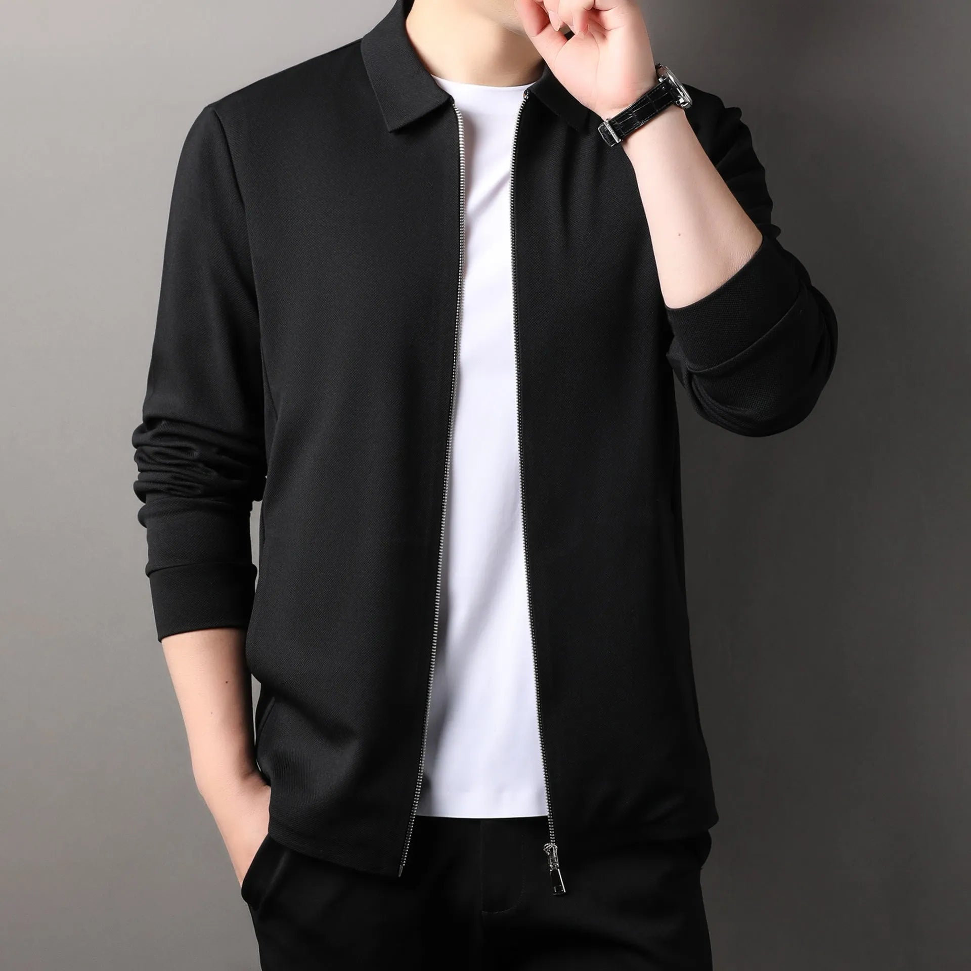 Men's apricot-coloured polyester casual business jacket with long sleeves and a straight hem.