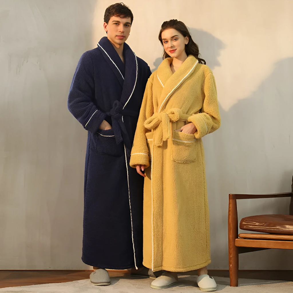 Plus size thickened flannel bathrobe for couples in winter with super thick 301-350 gsm fabric