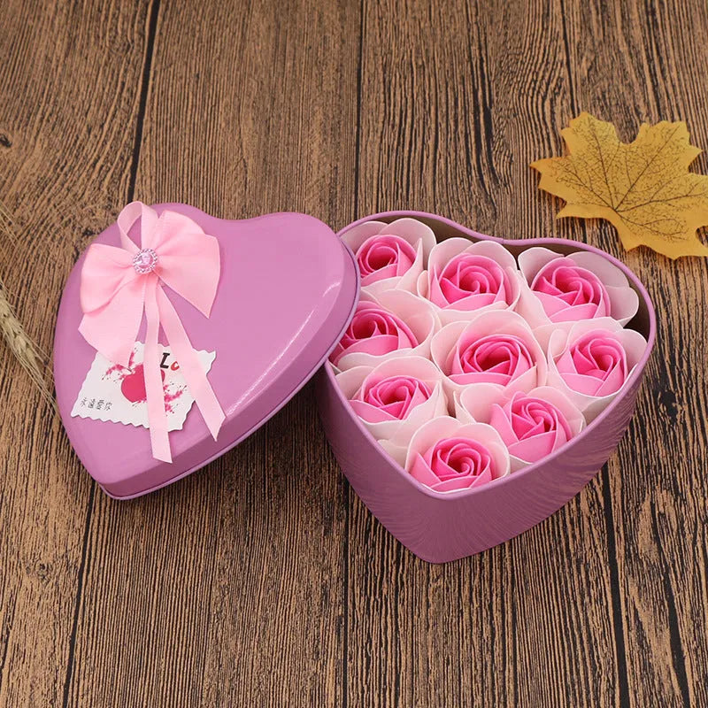 Soap flower gift box heart shaped tin box with bear figure red pink blue purple gradient handmade