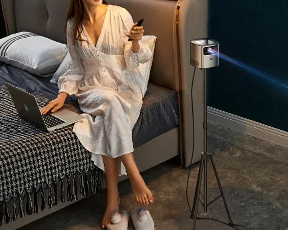 Mini home HD portable projector in gun colour with 1080p resolution and 190ANSI brightness