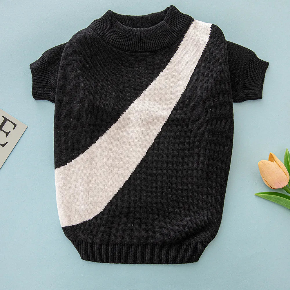 Wool knit dog sweater for corgis and poodles in casual style with colour options