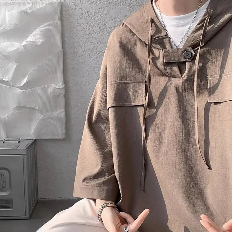 Men's hooded short sleeve t-shirt in loose fit polyester fabric for summer wear