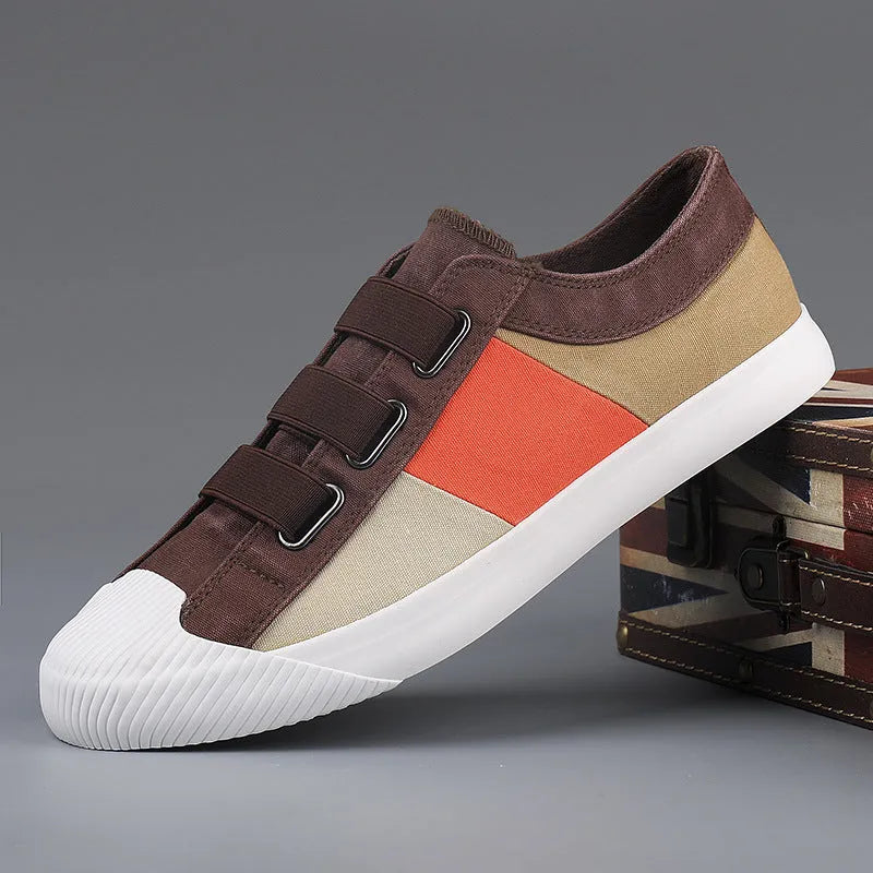 Men's low-top canvas sneakers with elastic band closure in multiple colour options