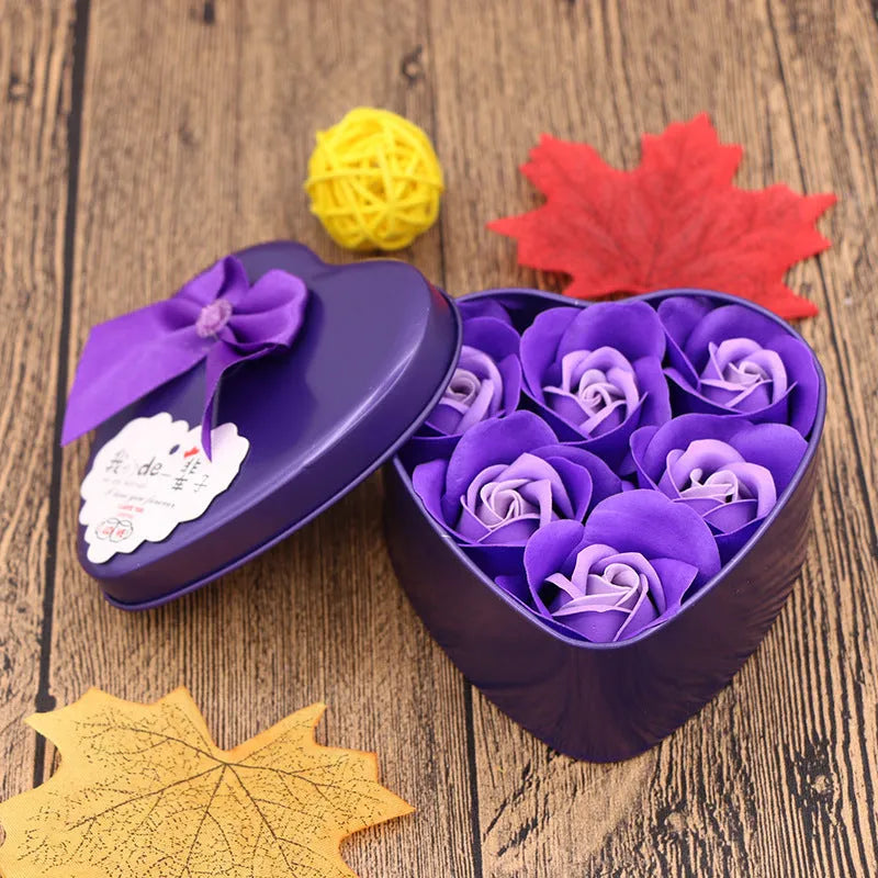 Soap flower gift box heart shaped tin box with bear figure red pink blue purple gradient handmade